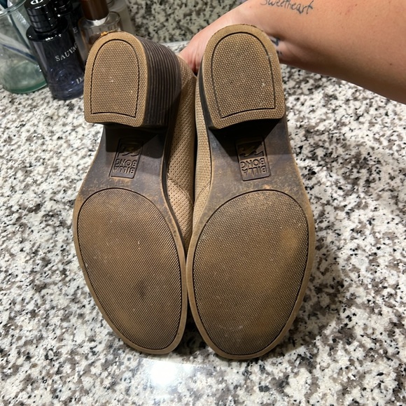 Billabong booties - Picture 4 of 4